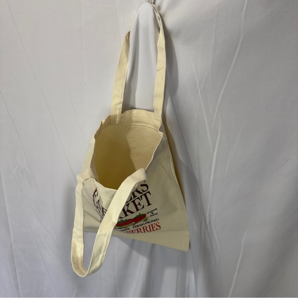 Farmers Market Cream Tote Bag 14” x 11” x .5” NWOT - Picture 10 of 11